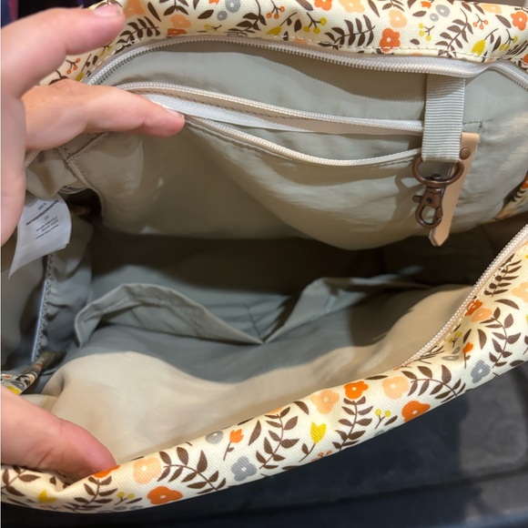 Petunia Pickle Bottom diaper bag - Picture 5 of 7